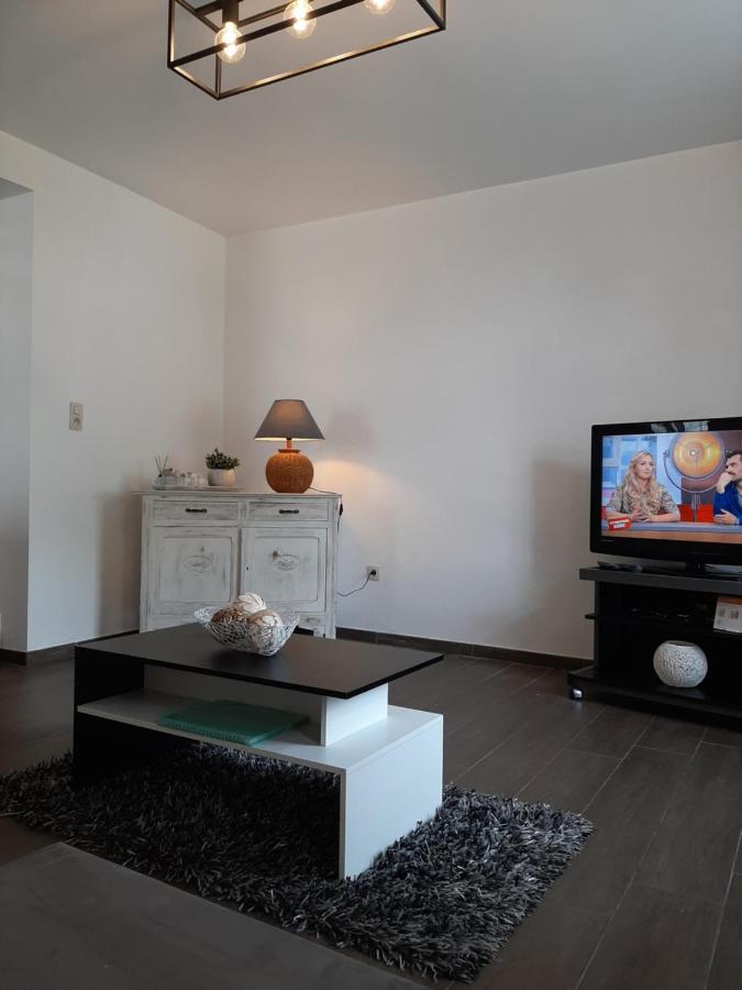 Maison De Campagne En Pierre Bleue-Wifi Et Parking Bousignies-sur-Roc المظهر الخارجي الصورة